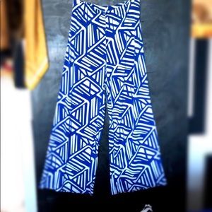 Chicos graphic palazzo pants- wrinkle free